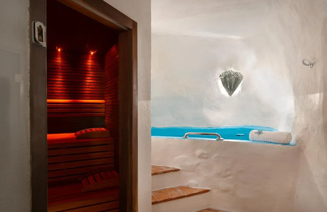 Hotel Resort & Spa Baia Caddinas-1